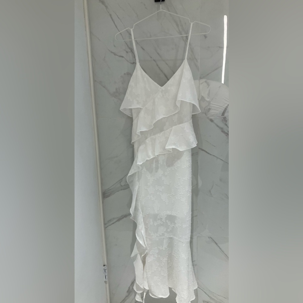 Romantic White Ruffle Dress - Size S